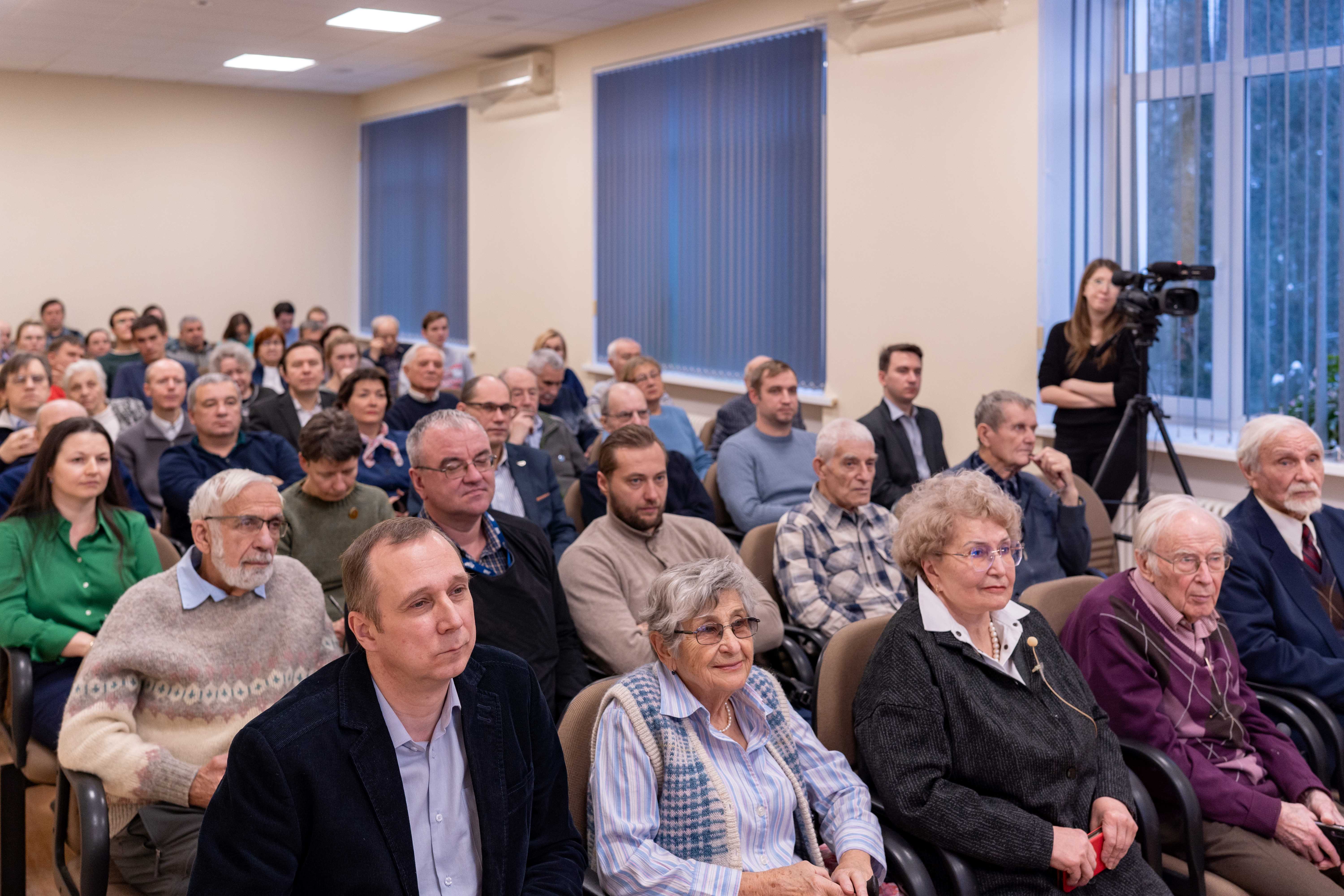 19 декабря состоялся семинар памяти Владимира Максимовича Назарова (10.12.1931 – 30.12.1994)